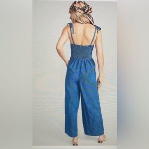 Brand new SMALL old navy jumpsuit